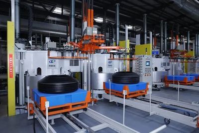 玲瓏智造，筑“7”長(zhǎng)春——吉林玲瓏全鋼一期首條輪胎順利下線背后的化工設(shè)備力量